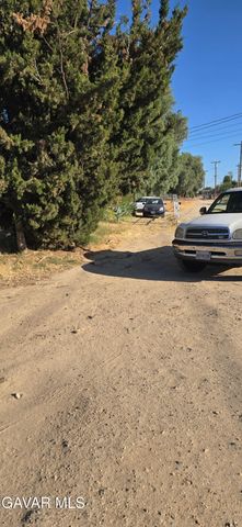 43310 Fairglen Road, Lancaster, CA 93535