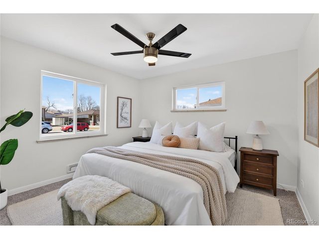 2592 S Uno Way, Denver, CO 80219