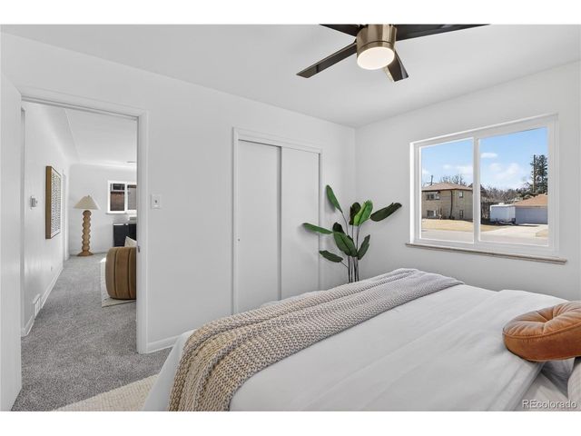 2592 S Uno Way, Denver, CO 80219