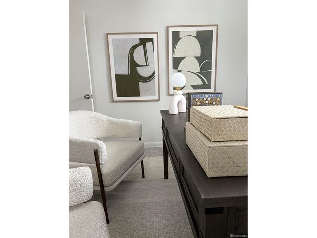 2592 S Uno Way, Denver, CO 80219