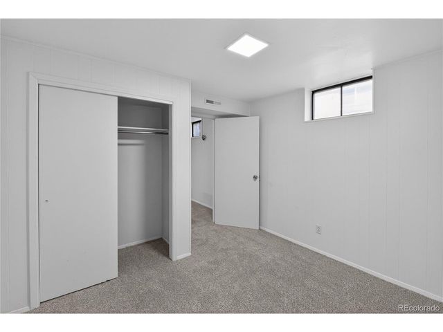 2592 S Uno Way, Denver, CO 80219