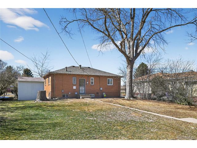 2592 S Uno Way, Denver, CO 80219