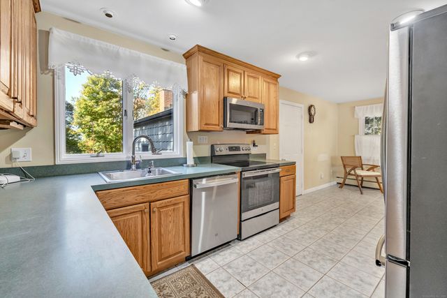 63 Far Horizon Drive, Monroe, CT 06468