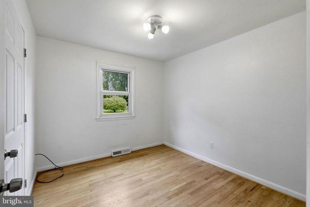 9787 LEES MILL RD, Warrenton, VA 20186