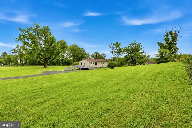 9787 LEES MILL RD, Warrenton, VA 20186