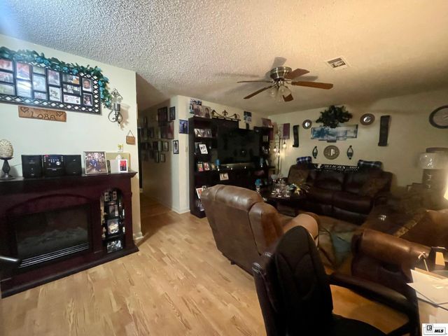 3301 EARLE DRIVE, Winnsboro, LA 71295