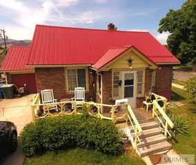 557 N 9th Avenue, Pocatello, ID 83201