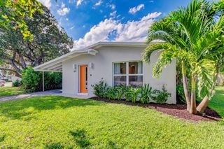 385 Hunter Street, West Palm Beach, FL 33405