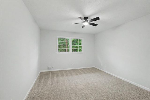 4094 Indian Trace SW, Lilburn, GA 30047