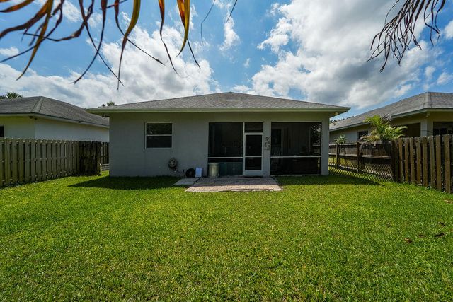 17664 Cinquez Park Road W, Jupiter, FL 33458