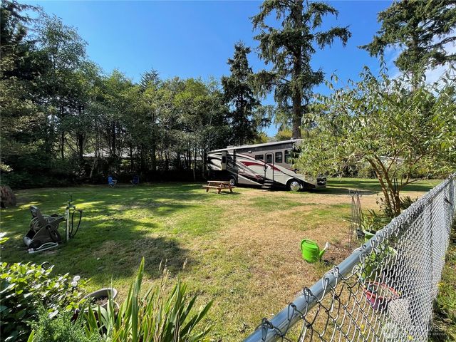 783 Evergreen Avenue SE, Ocean Shores, WA 98569