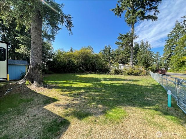 783 Evergreen Avenue SE, Ocean Shores, WA 98569