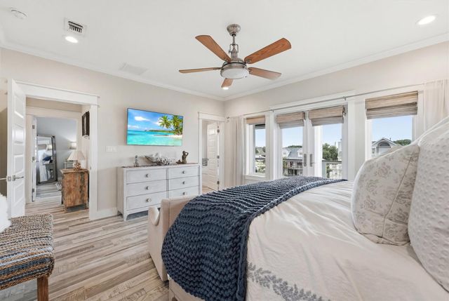 12728 E Conquistador, Galveston, TX 77554