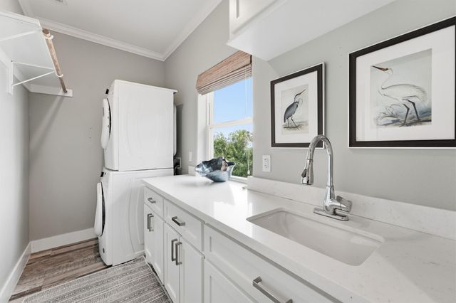 12728 E Conquistador, Galveston, TX 77554