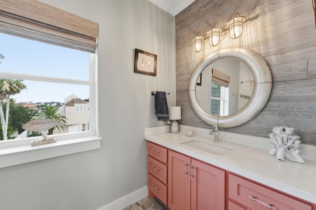 12728 E Conquistador, Galveston, TX 77554