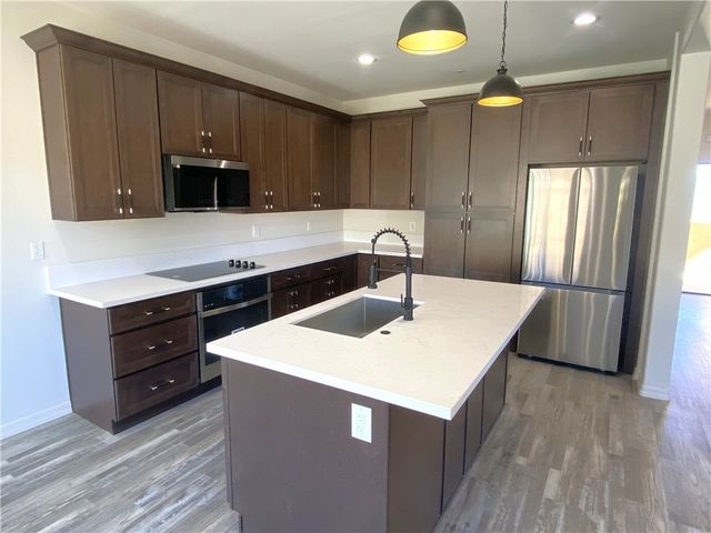 890 Florence Avenue 203, Bullhead City, AZ 86429