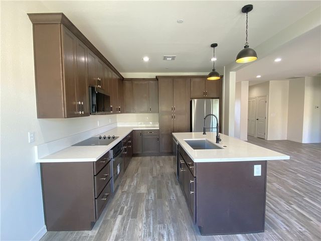 890 Florence Avenue 203, Bullhead City, AZ 86429