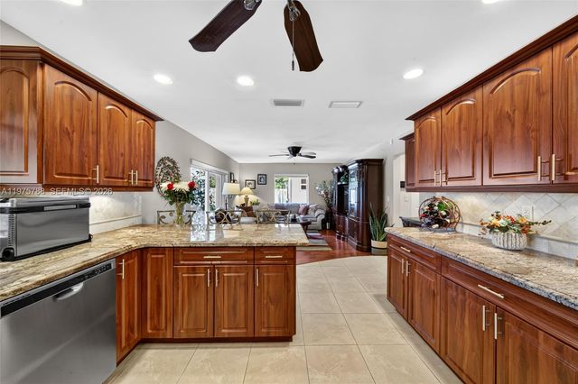 13022 SW 113th Pl, Miami, FL 33176