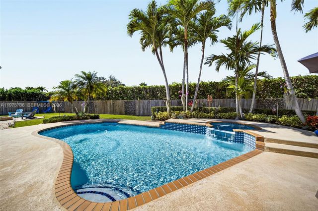 13022 SW 113th Pl, Miami, FL 33176