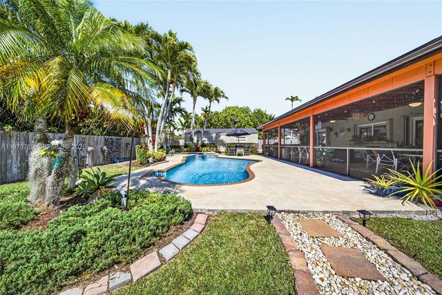 13022 SW 113th Pl, Miami, FL 33176