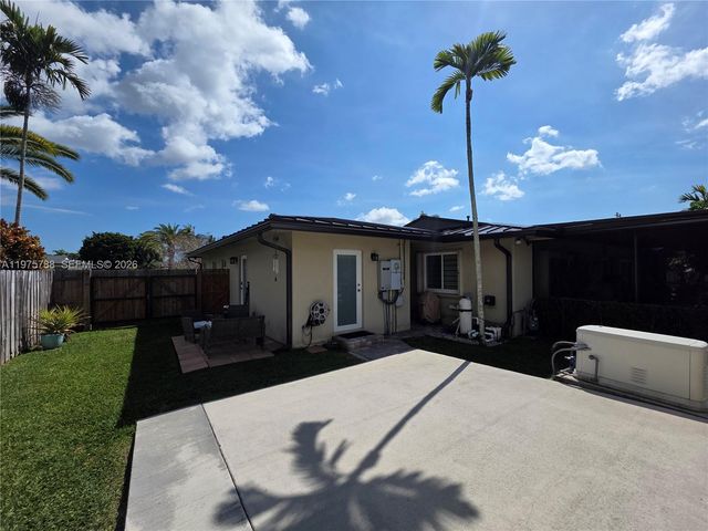 13022 SW 113th Pl, Miami, FL 33176