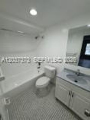 8481 Springtree Drive 208B, Sunrise, FL 33351