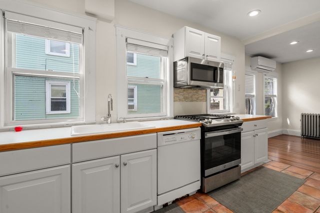 70 Putnam Street 70, Watertown, MA 02472