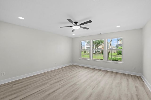 11720 Longwood Garden Way, Houston, TX 77047