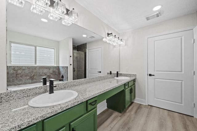11720 Longwood Garden Way, Houston, TX 77047