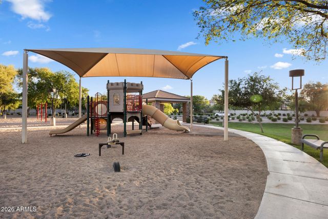 4026 E BETSY Court, Gilbert, AZ 85296