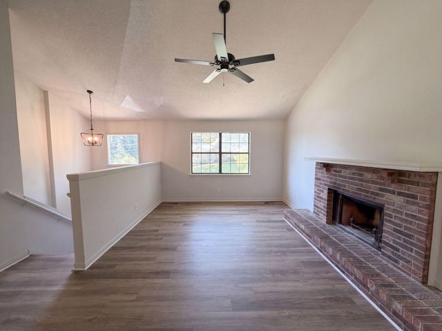 8911 Quail Run Drive, Chattanooga, TN 37421