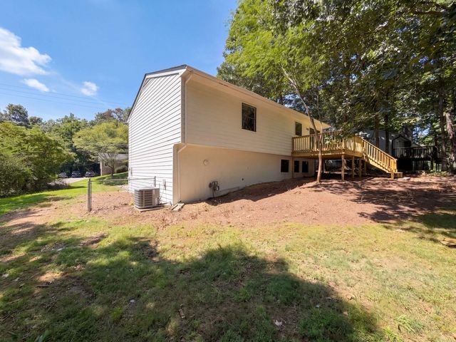 8911 Quail Run Drive, Chattanooga, TN 37421