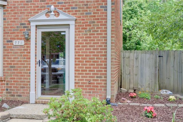 771 Creekside CRES, Chesapeake, VA 23320