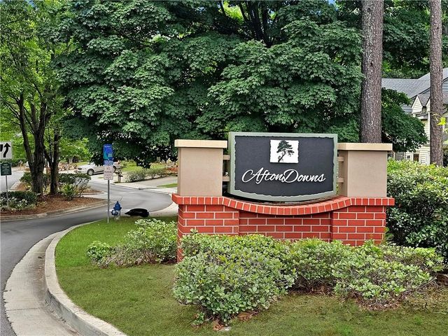 5158 Afton Way SE, Smyrna, GA 30080