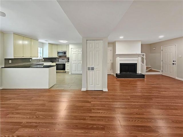 5158 Afton Way SE, Smyrna, GA 30080