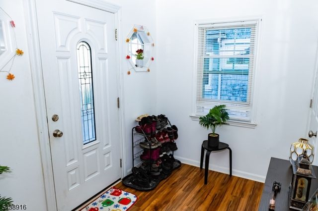 848 Cross Ave, Elizabeth City, NJ 07208