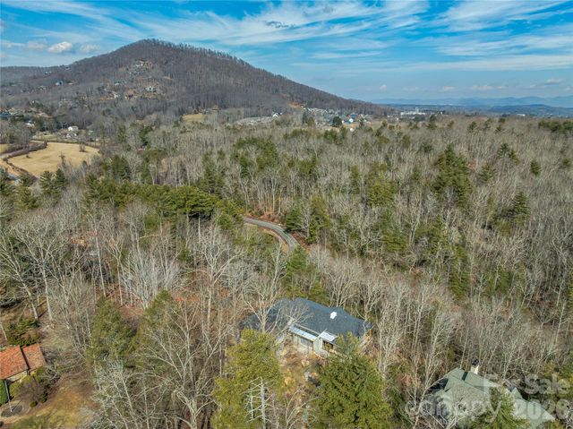 12 Falling Waters Trail, Arden, NC 28704