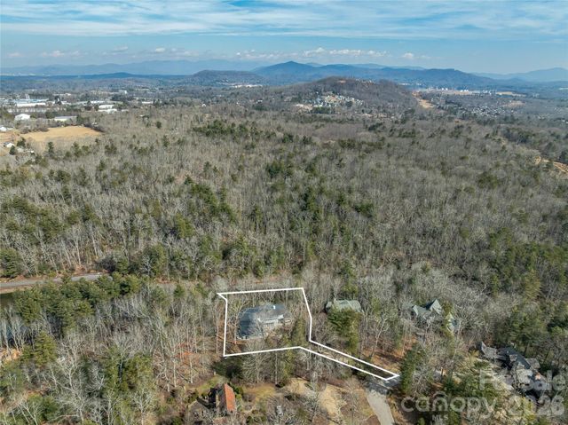 12 Falling Waters Trail, Arden, NC 28704