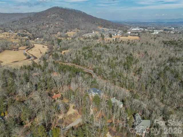 12 Falling Waters Trail, Arden, NC 28704