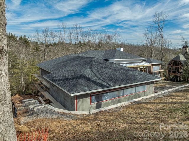 12 Falling Waters Trail, Arden, NC 28704