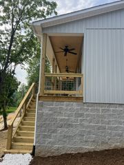 70 River Oaks Dr, Sparta, TN 38583