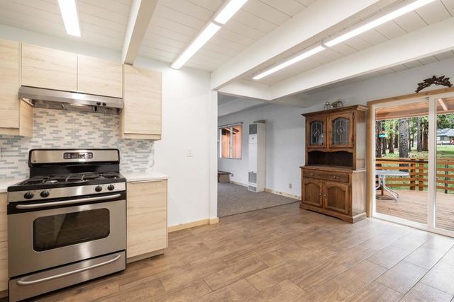 542 Cottage Lane, Big Bear, CA 92315