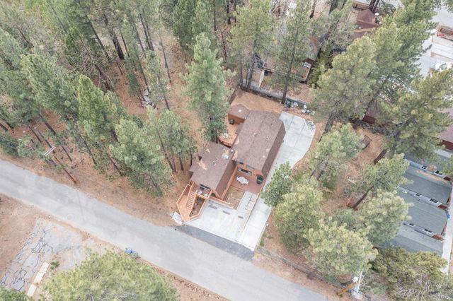 542 Cottage Lane, Big Bear, CA 92315
