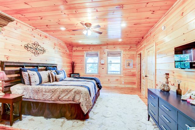 185 HILL CREST COURT, Wedowee, AL 36278