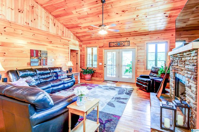 185 HILL CREST COURT, Wedowee, AL 36278