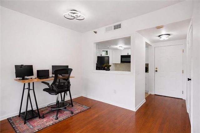 1 Biscayne Drive NW 705, Atlanta, GA 30309