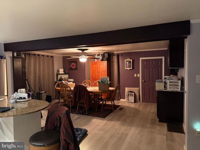 21 CREST LN, Palmyra, PA 17078