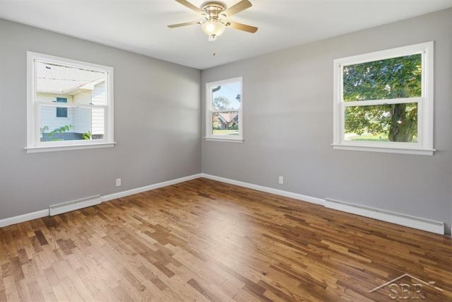 4665 N River Road, Freeland, MI 48623