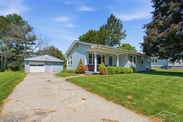 4665 N River Road, Freeland, MI 48623