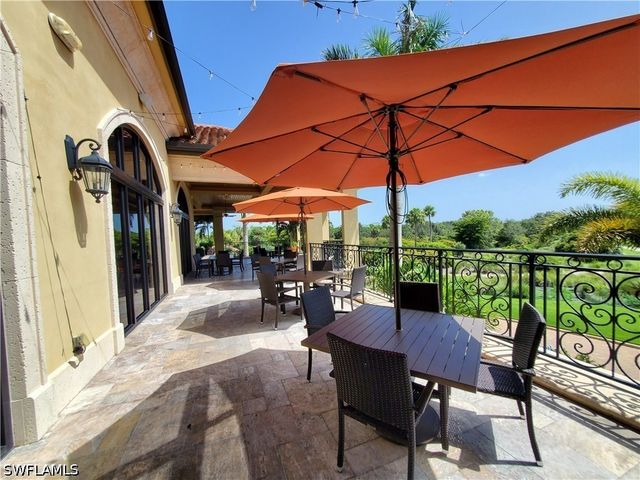9521 Avellino WAY 2415, Naples, FL 34113